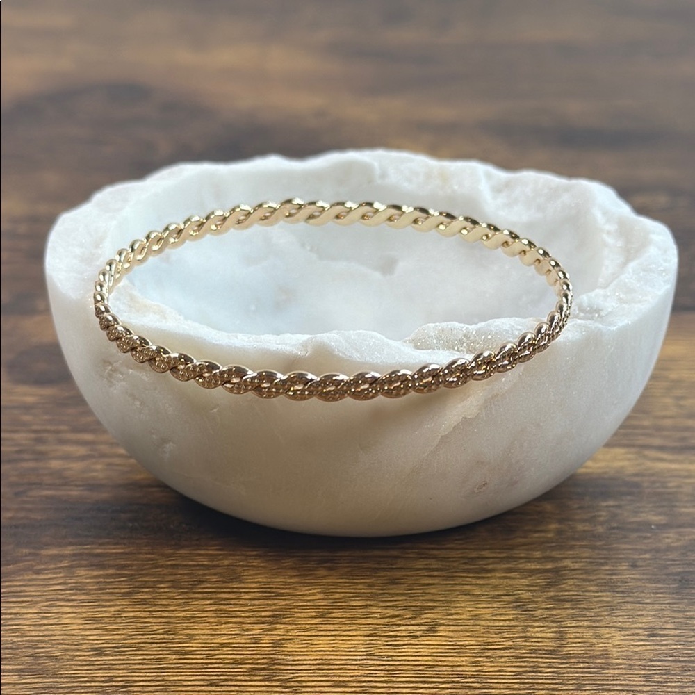 Elegant Gold-Tone Bracelet